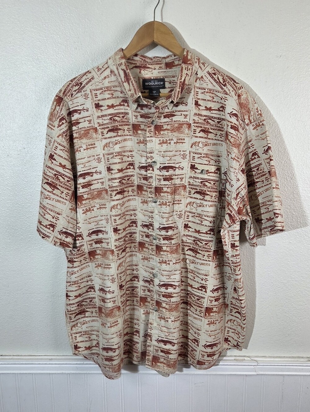 Woolrich Mens XL Fishing Lure Print Shirt Short Sleeve Button Up Cotton Outdoor